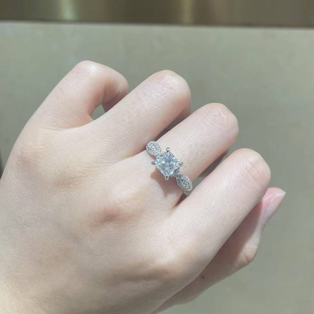 Light Luxury Square Diamond S925 Silver Plated Platinum Customized Selection Moissanite 1.0ct/Side Stone Cubic Zirconia